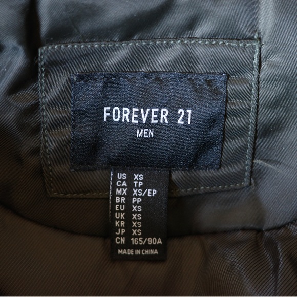 Forever 21 Men Puffer Bomber Jacket Olive Green Size US XS - Picture 6 of 7